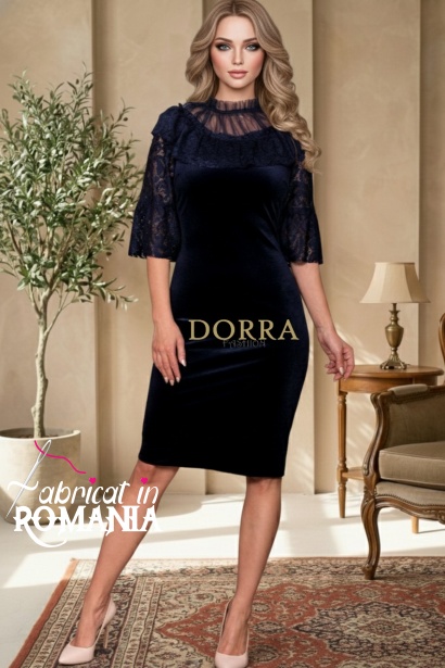 Rochie Belize din catifea bleumarin, cu aplicatie de dantela la decolteu si platca de tull