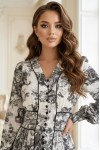 Rochie de zi Bianca cu nasturi pe fata si captuseala