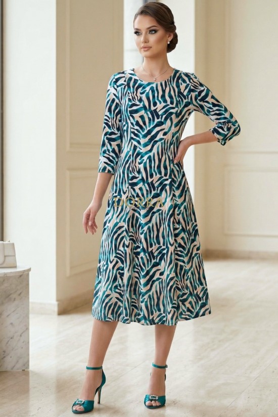 Rochie midi Gisele din jerse verde cu crem, mâneci 3/4 și croială lejeră