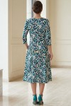 Rochie midi Gisele din jerse verde cu crem, mâneci 3/4 și croială lejeră