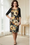 Rochie Lizzy cu croiala clepsidra, din jerse negru cu imprimeu floral