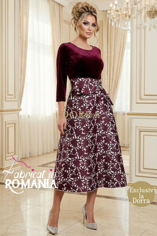Rochie de ocazie Magnolia visiniu din jacard si catifea, cu catarama si buzunare