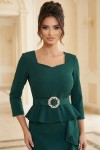 Rochie Noemi din stofa elastica verde, cu volane si curea