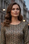 Rochie Palloma cu croiala usor cambrata, imprimeu floral, maneca 3/4 si buzunare