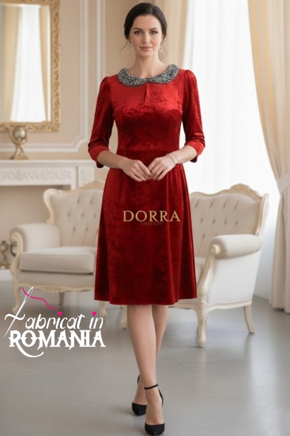 Rochie Rossa din catifea rosie, cu guler aplicat si maneca 3/4