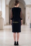 Rochie cocktail Amanda din stofa elastica neagra, cu maneca din tull cu catifea