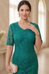 Rochie de ocazie Arkadia din dantela verde cu croiala dreapta si captuseala