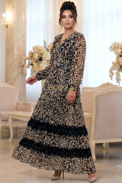 Rochie lunga Betsy din voal animal print, cu maneca lunga si dantela