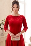 Rochie Daniela din catifea rosie, cu croiala in clini