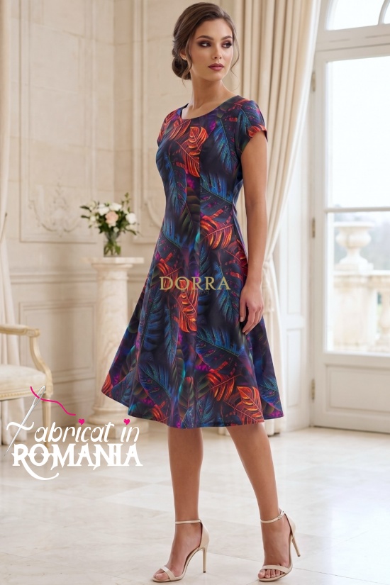 Rochie măsuri mari Diana din satin cu imprimeu tropical, cu clini și mânecă scurtă