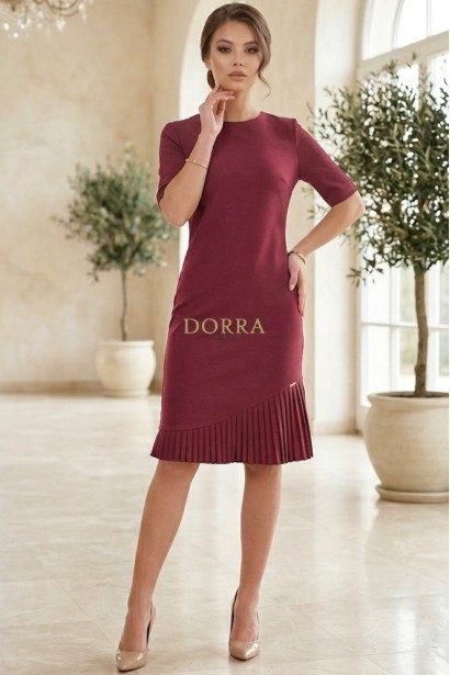 Rochie Helenna din jerse elastic grena cu pliseuri si maneca scurta