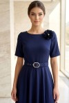 Rochie midi Leah din stofa bleumarin, masuri mari, cu floare detasabila si curea
