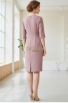 Rochie Lizzy cu croiala clepsidra, din jerse roz prafuit si imprimat