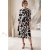 Rochie măsuri mari Minerva din satin alb/negru cu imprimeu abstract și croială în clini