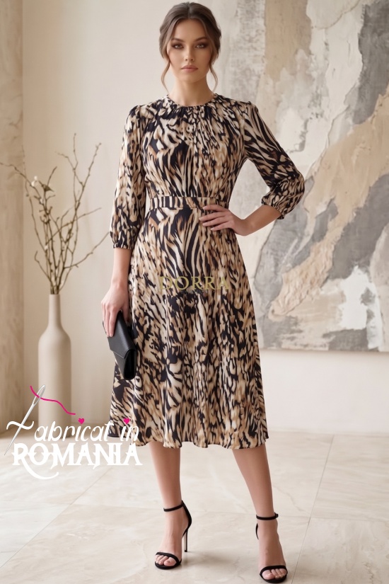 Rochie măsuri mari Minerva din satin tigrat și croială în clini