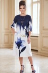 Rochie de zi Orchid din stofa ivoire cu bleumarin, croială largă și mânecă din voal