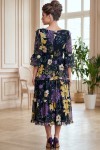 Rochie midi Raluca din voal negru cu imprimeu floral mov, căptușeală și volane