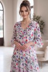 Rochie midi Raluca din tripluvoal alb cu imprimeu floral roz, fir lamé, căptușeală și volane