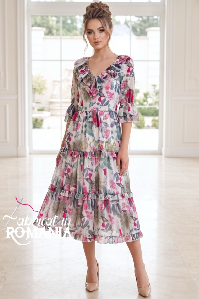 Rochie midi Raluca din tripluvoal alb cu flori roz, fir lamé, căptușeală și volane