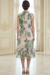 Rochie Violeta din tripluvoal verde imprimat, cu elastic in talie si volan