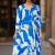 Rochie Andaluz din vascoza cu imprimeu albastru, elastic in talie si curea